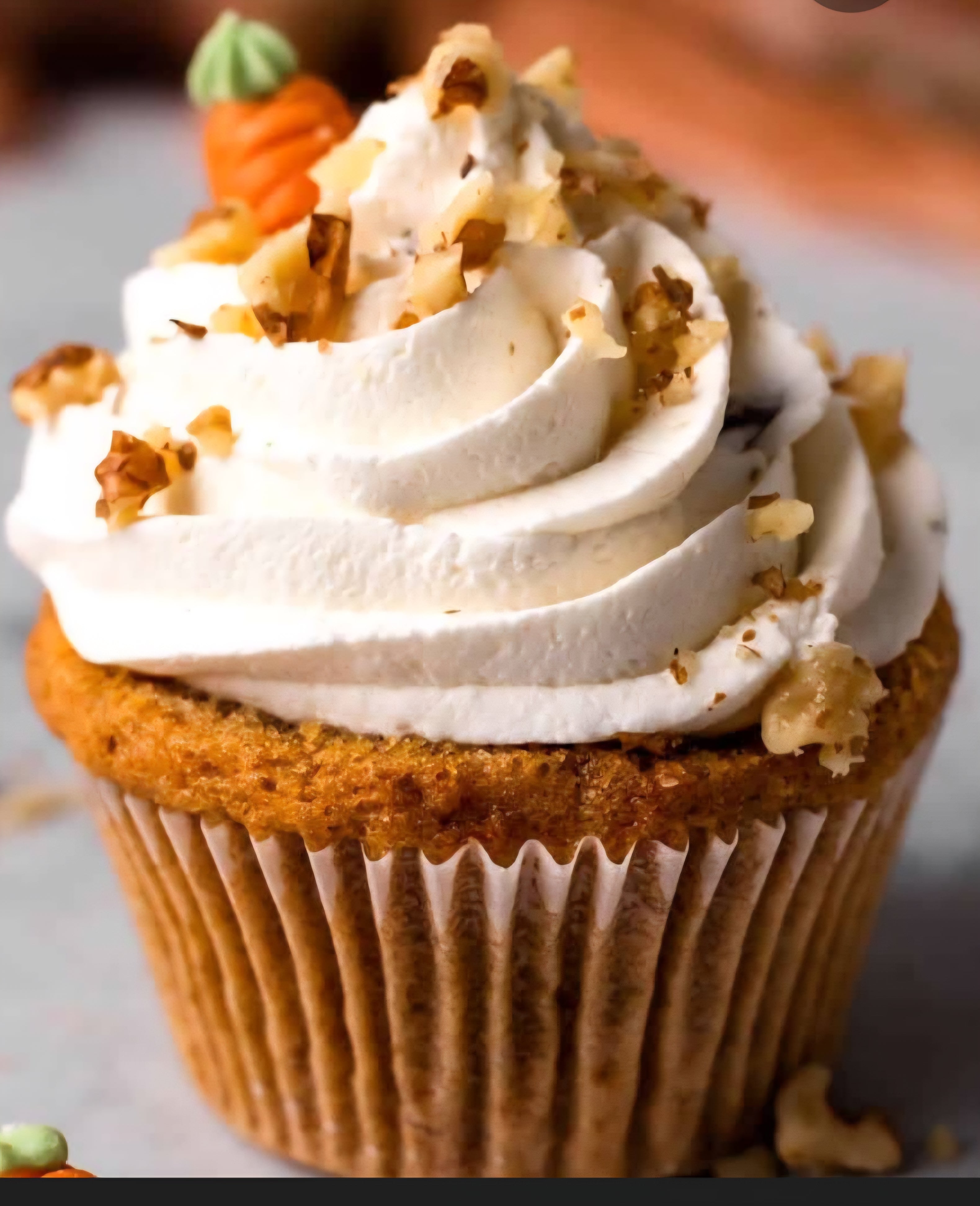 Carrot Cake Cupcake ( Dozen )